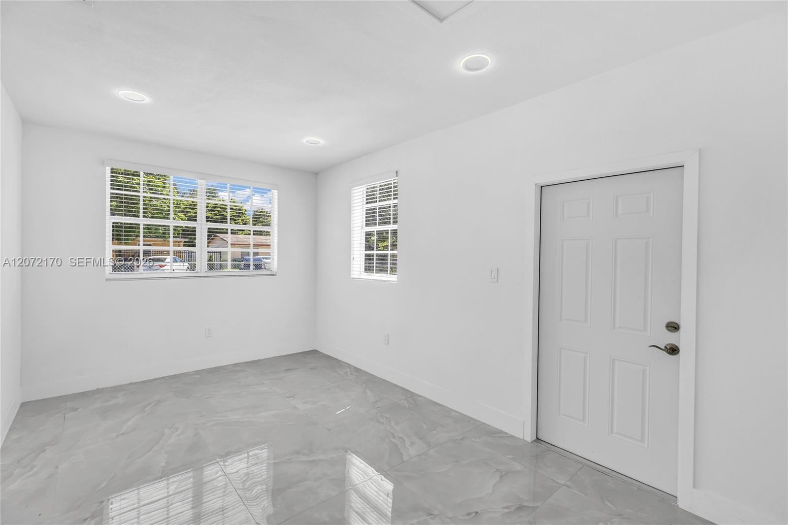 1325 NW 113th Terrace
