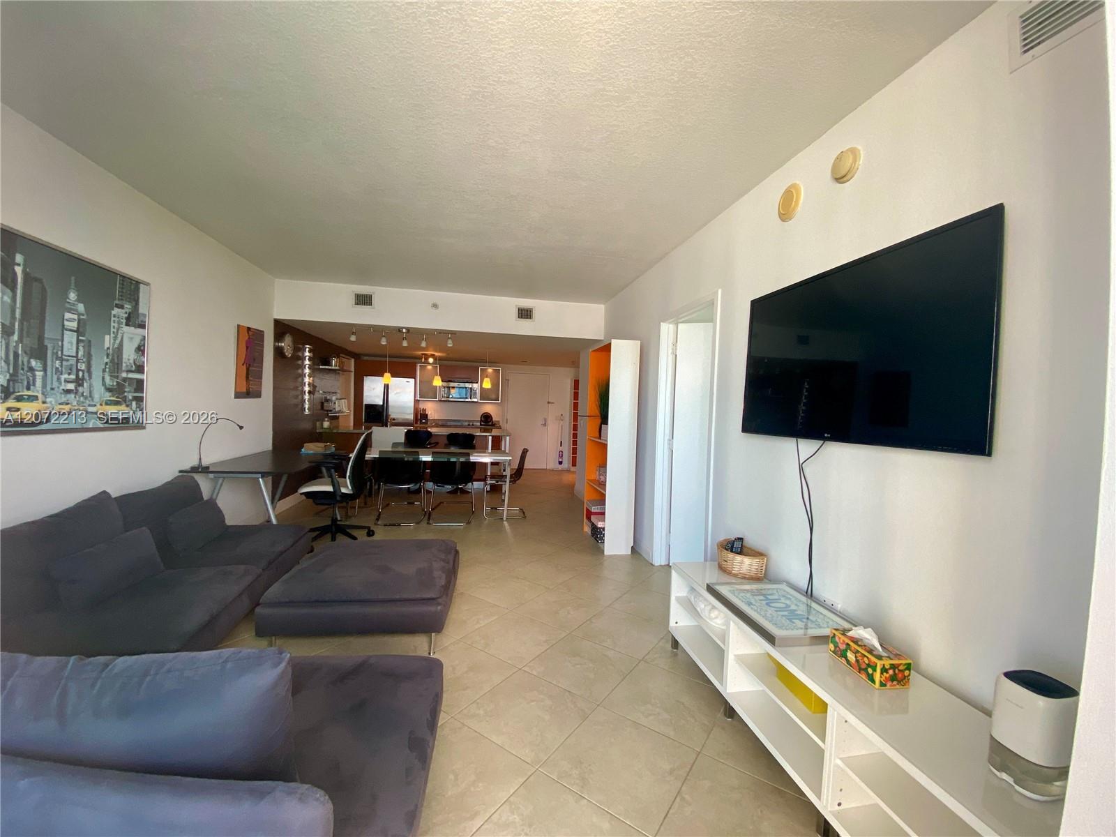 185 SW 7th Street