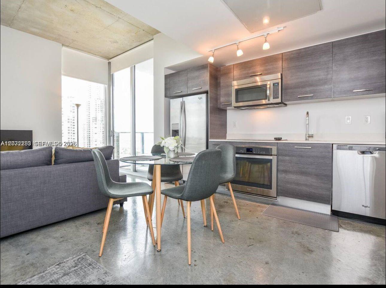 151 SE 1st Street