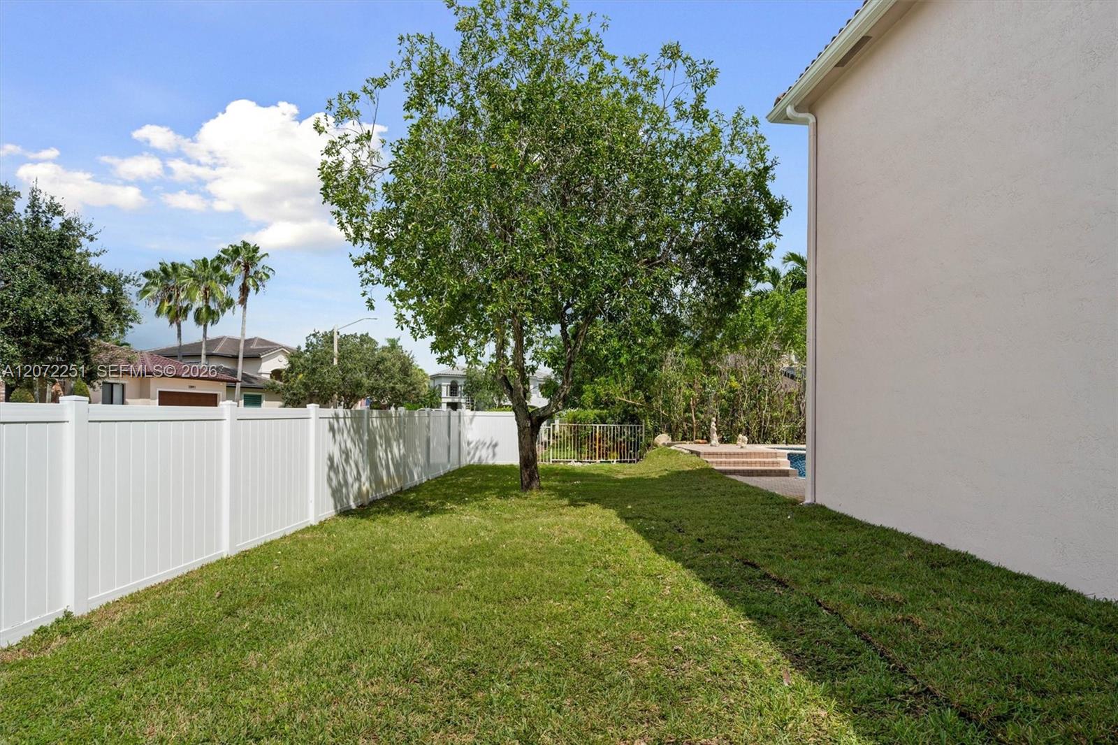 675 SW 159th Lane