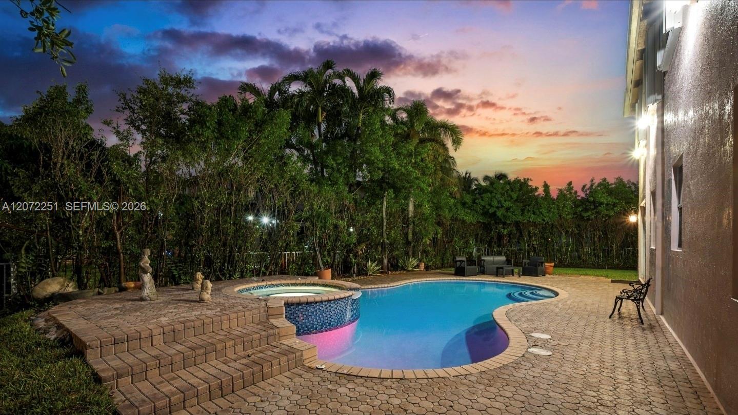 675 SW 159th Lane