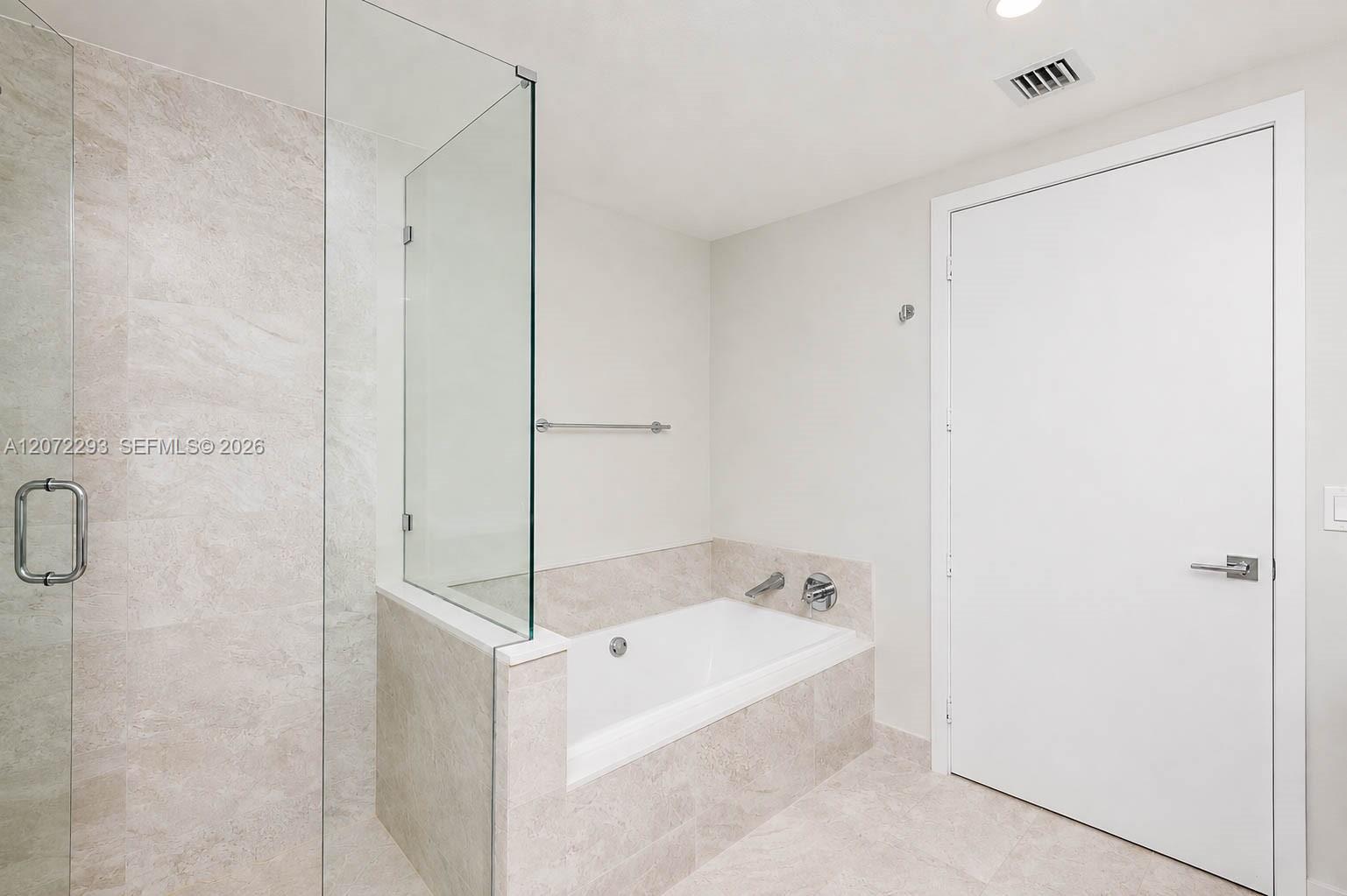 488 NE 18th Street