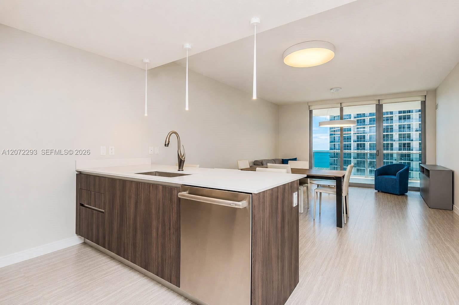 488 NE 18th Street