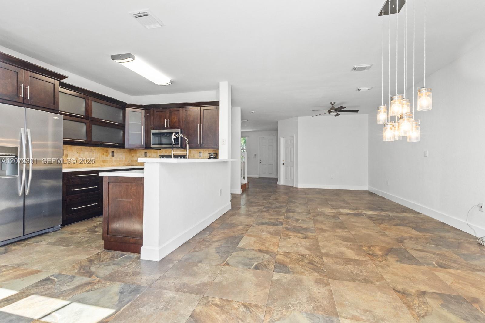 7809 NW 114th Path