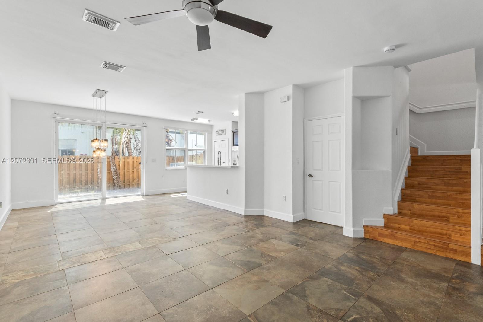 7809 NW 114th Path