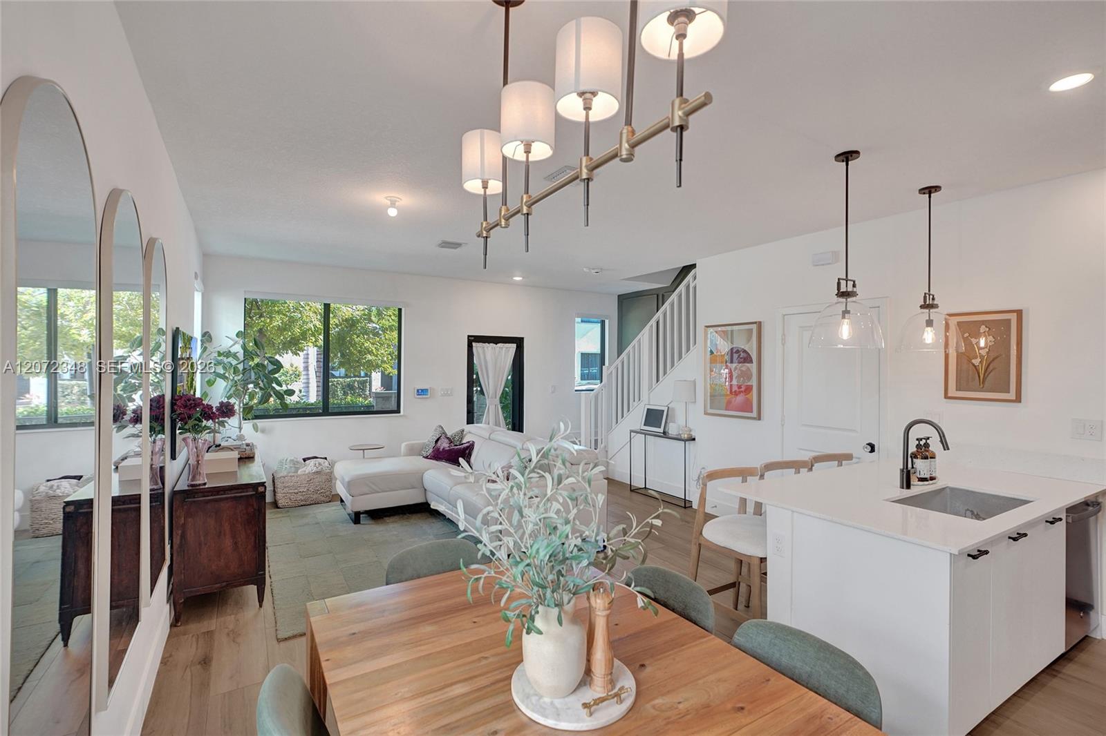 8166 NW 42nd Street