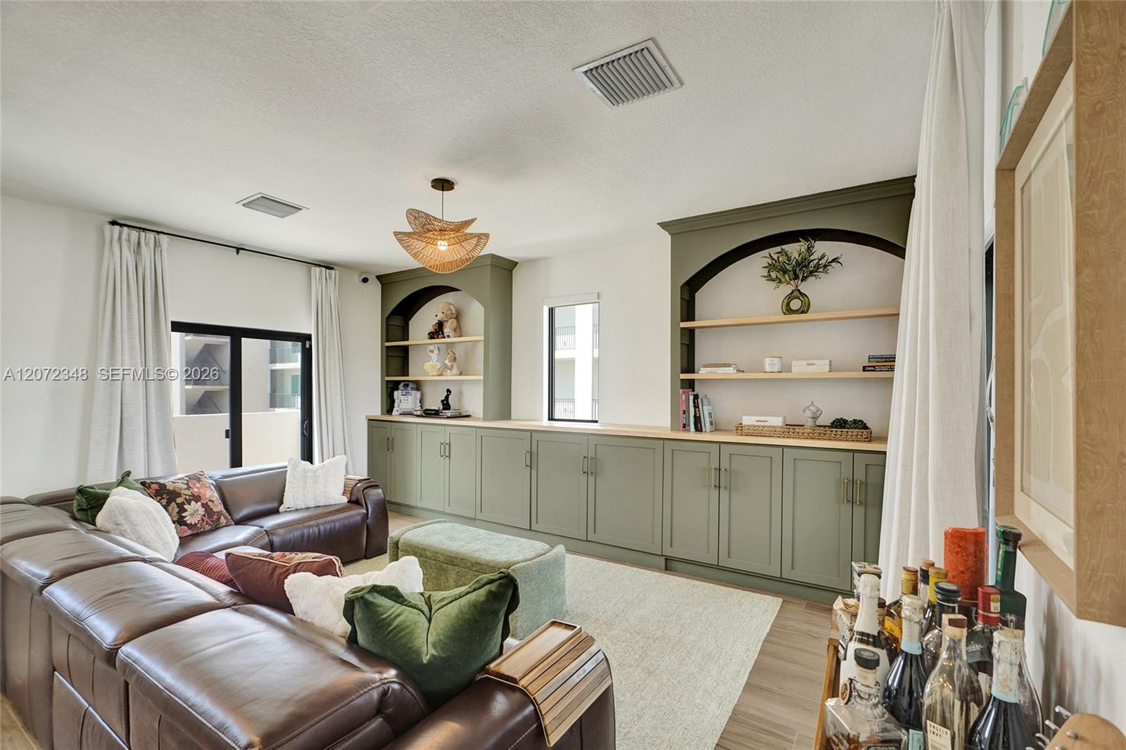 8166 NW 42nd Street