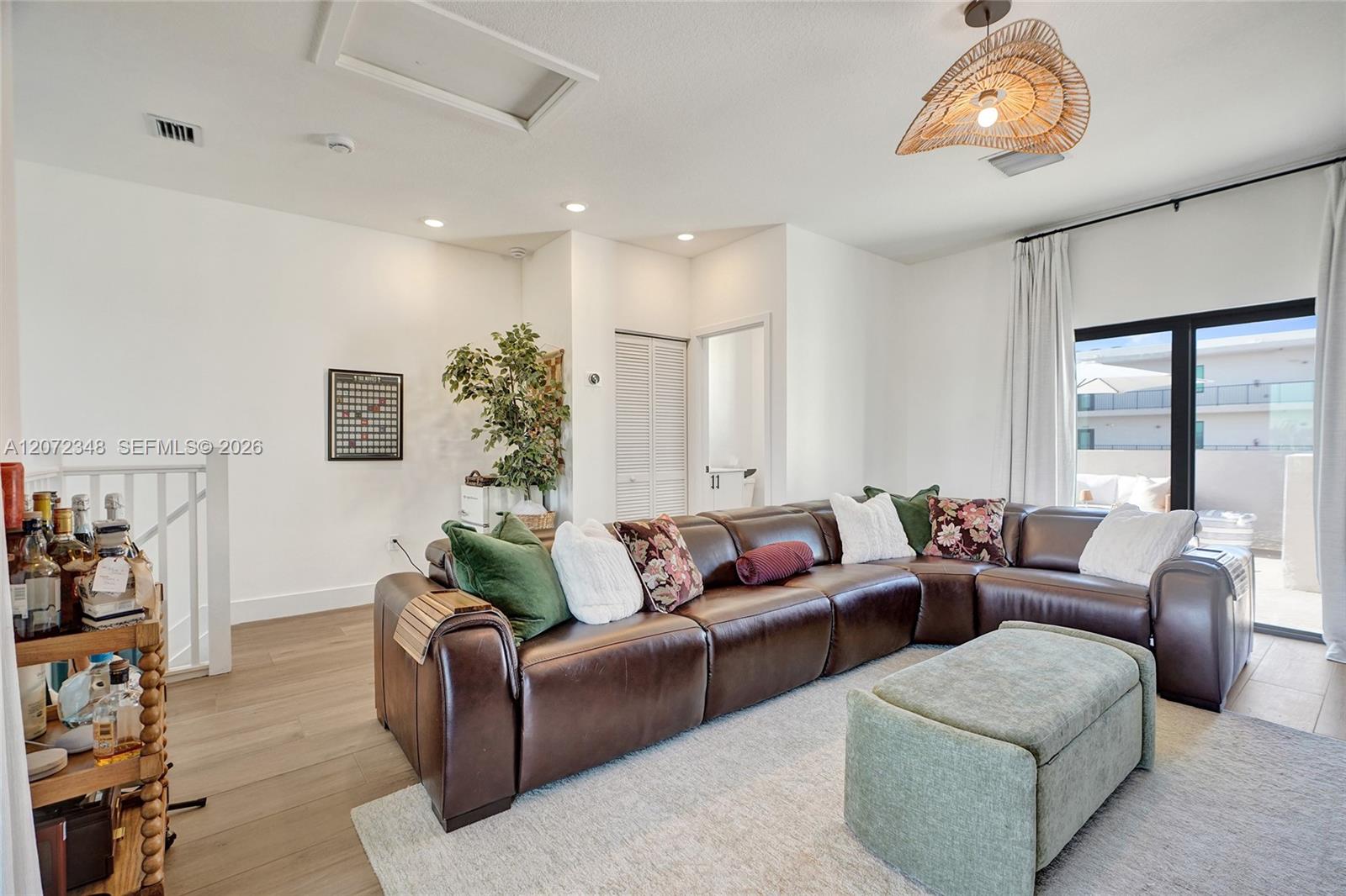 8166 NW 42nd Street