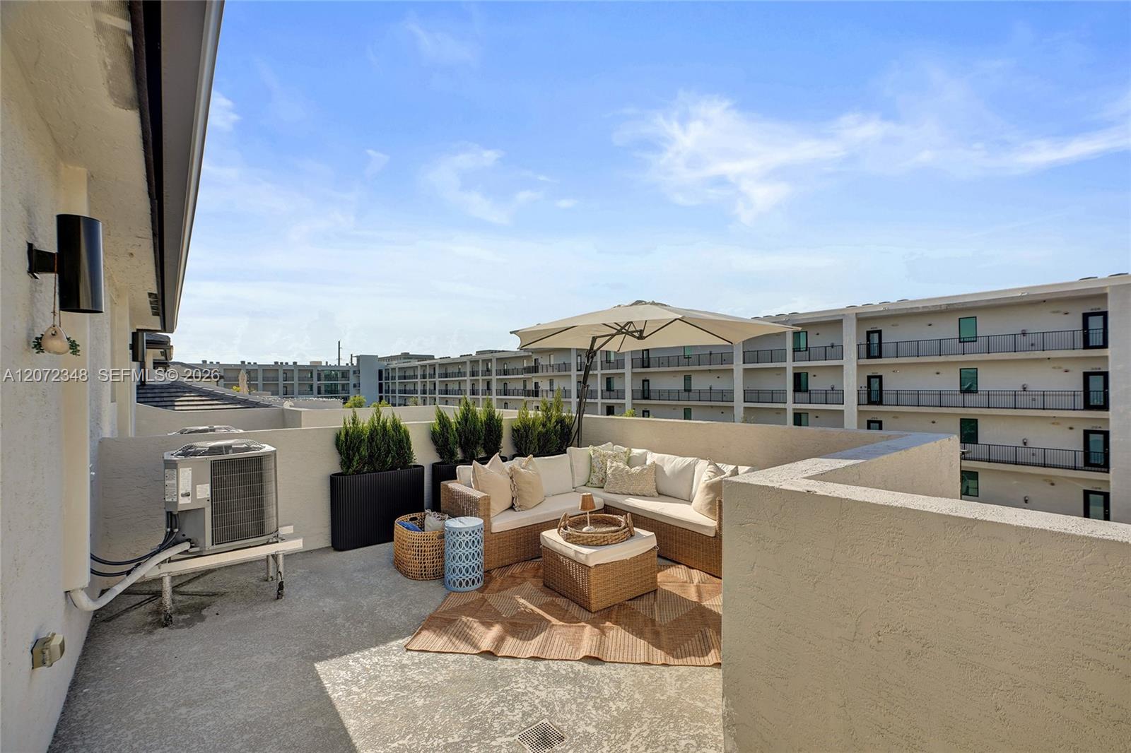 8166 NW 42nd Street