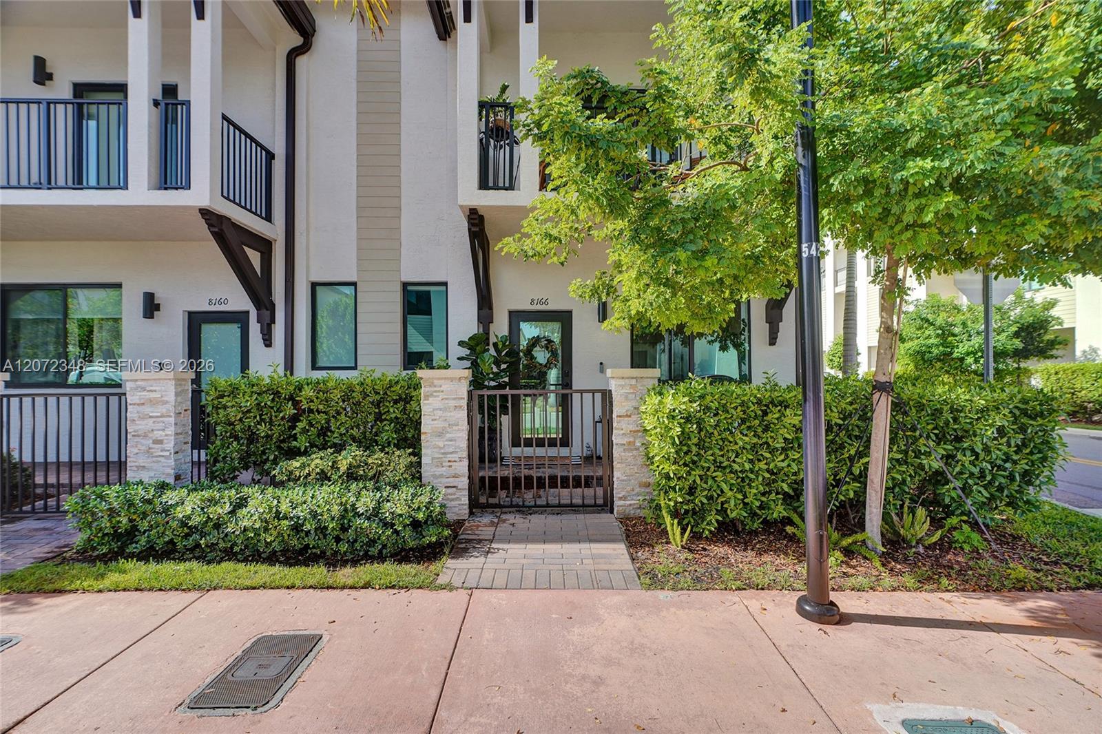 8166 NW 42nd Street