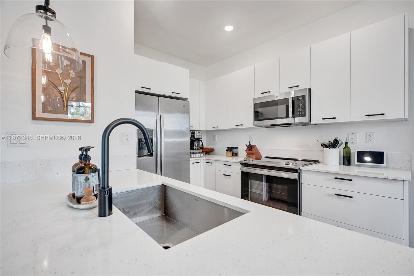 8166 NW 42nd Street