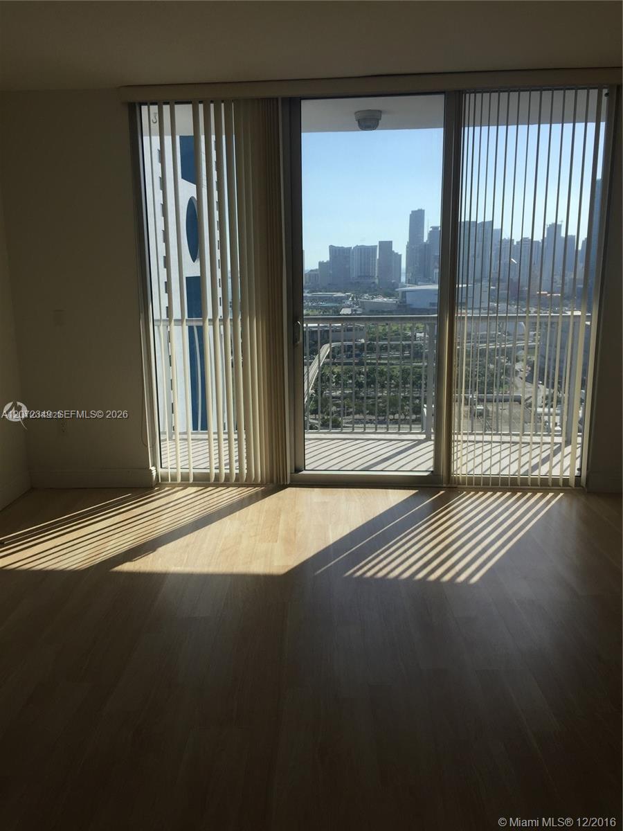 1750 N Bayshore Drive