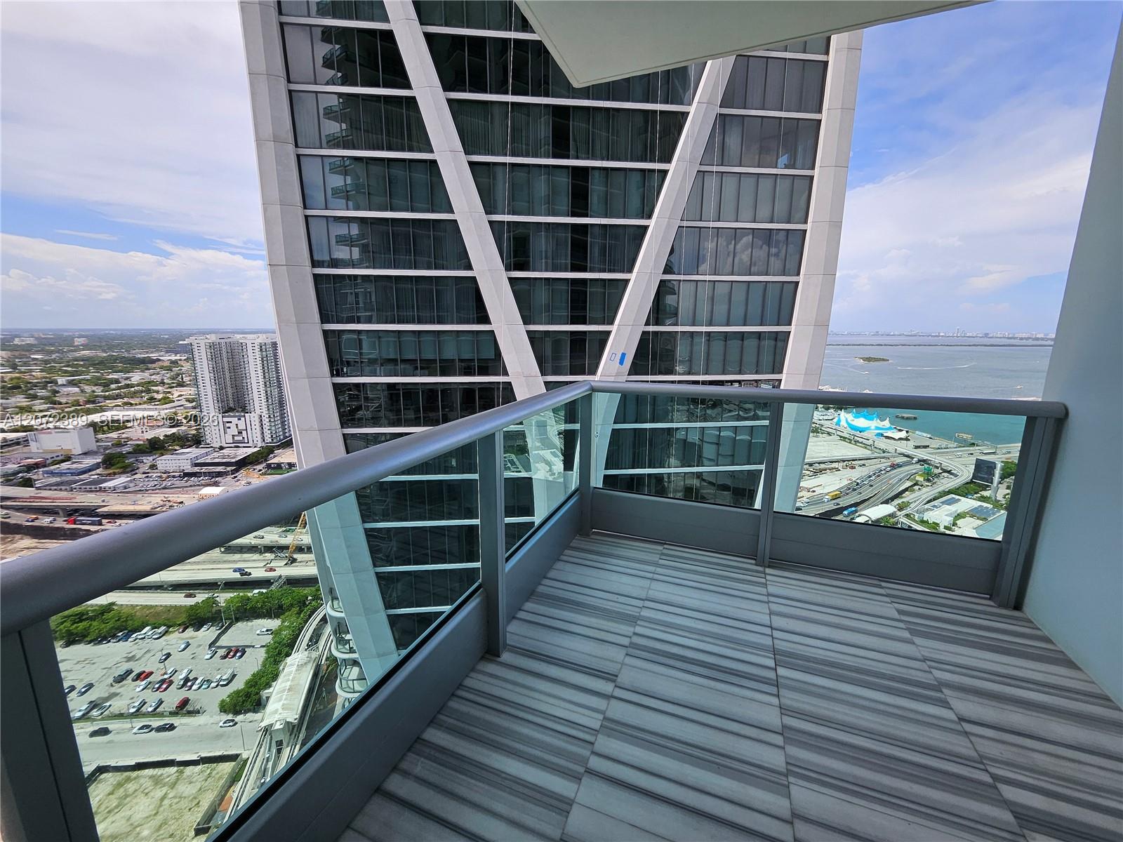 900 Biscayne Boulevard