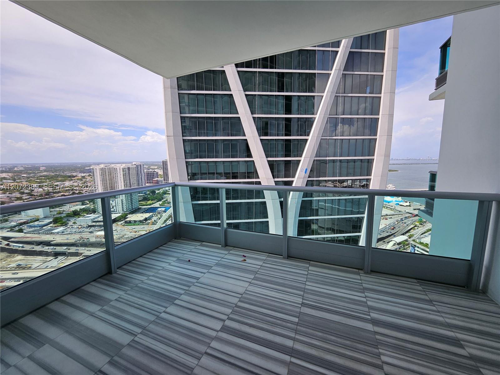 900 Biscayne Boulevard