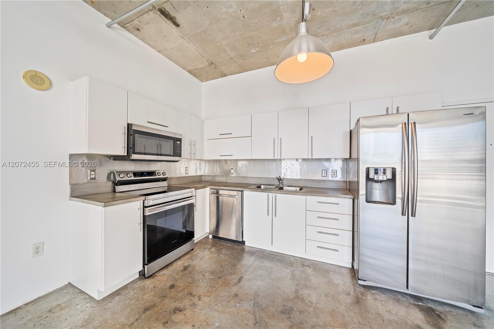 444 NE 30th Street