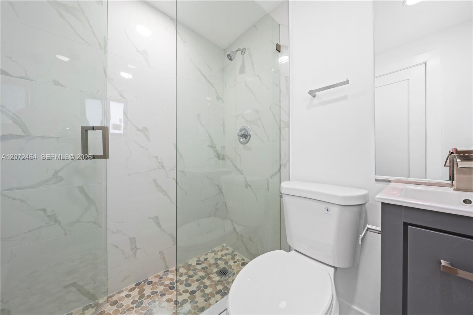 1014 W 66th Street