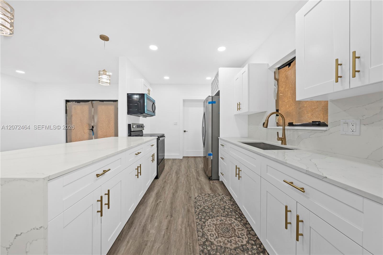 1014 W 66th Street