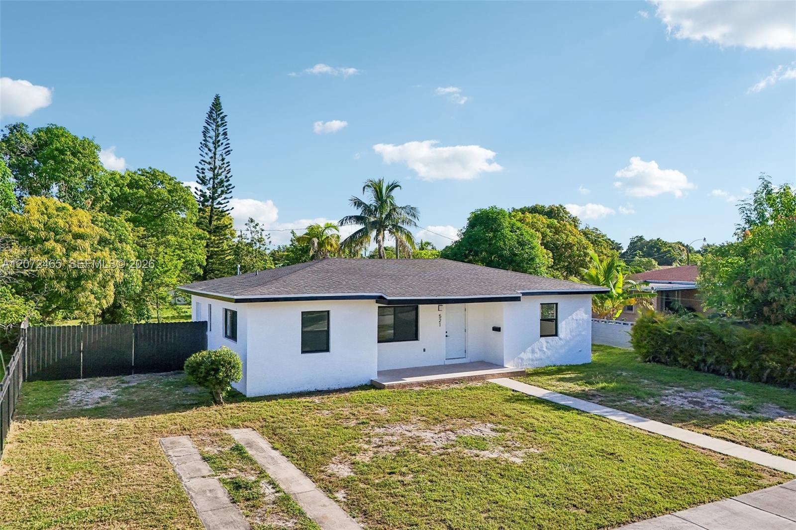 521 NW 189th Terrace