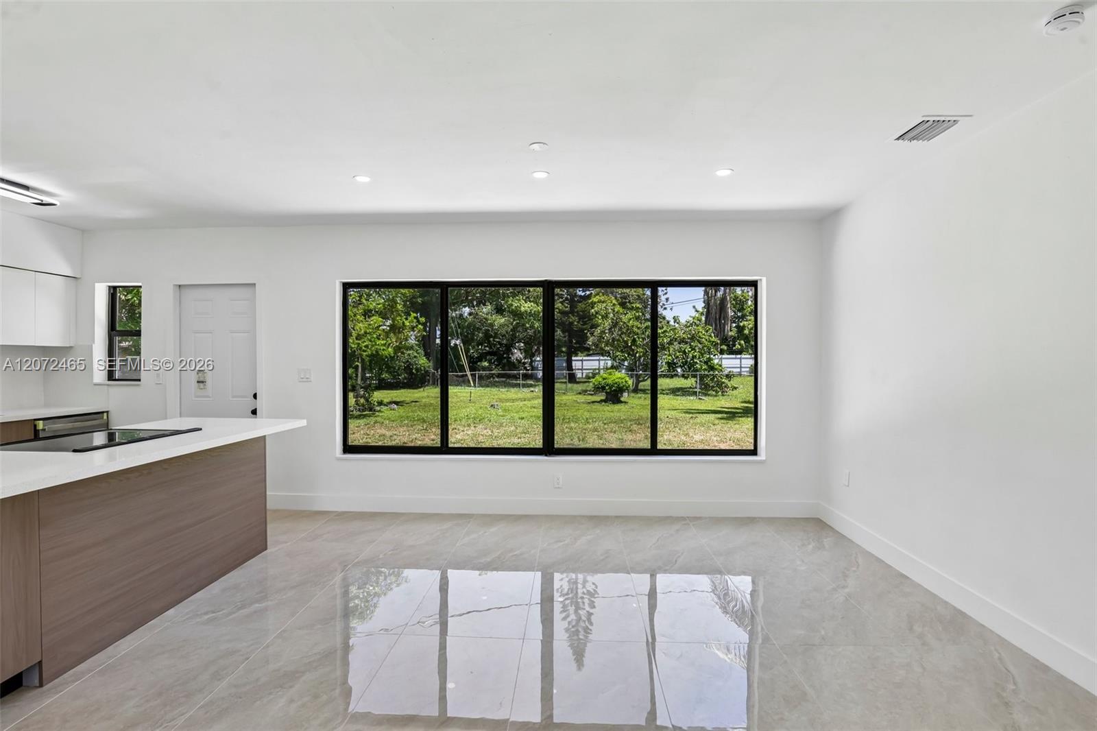 521 NW 189th Terrace