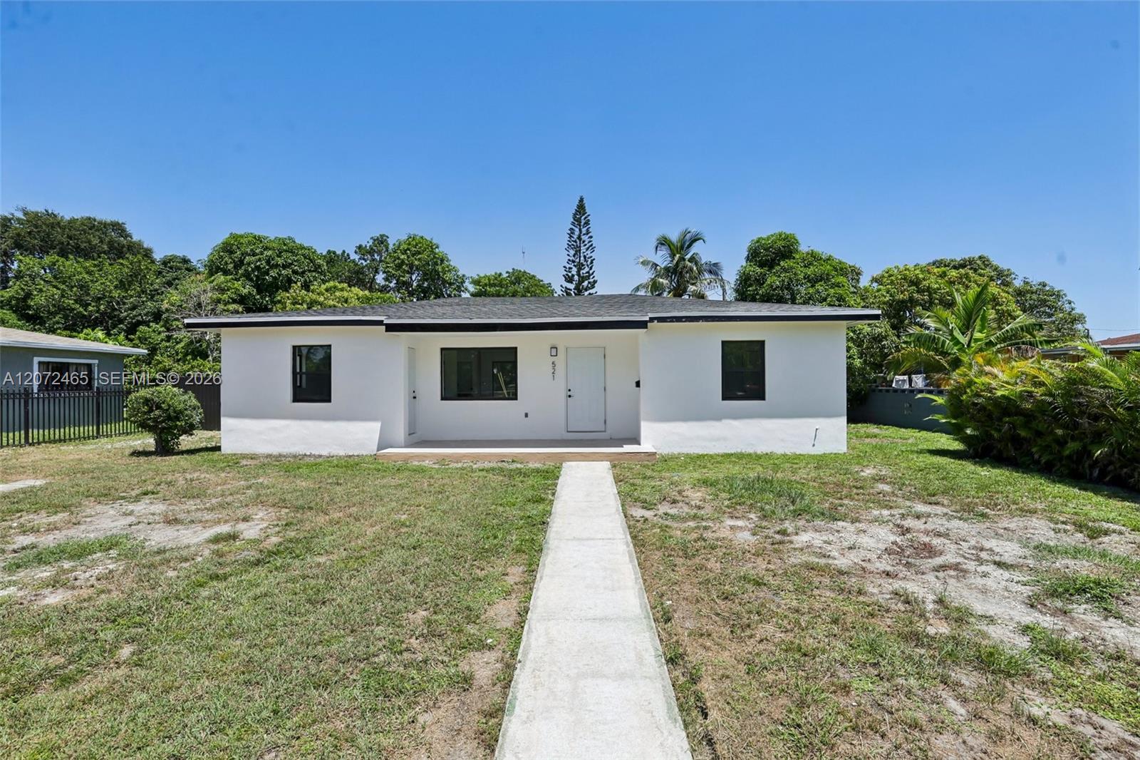 521 NW 189th Terrace