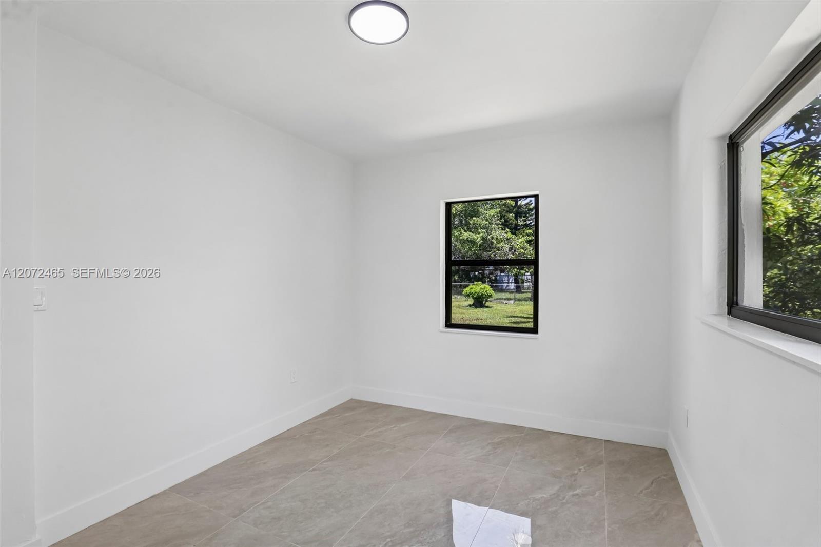 521 NW 189th Terrace
