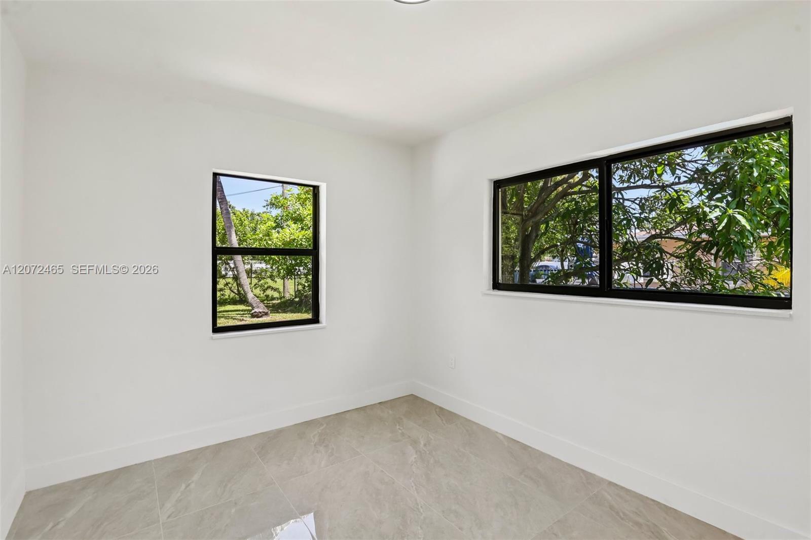 521 NW 189th Terrace