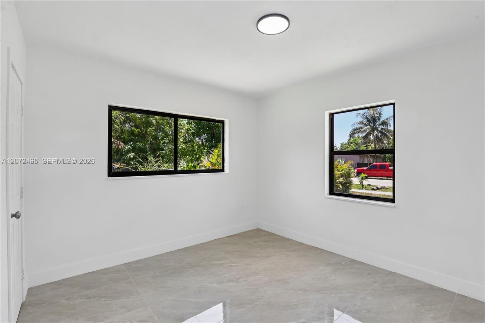 521 NW 189th Terrace