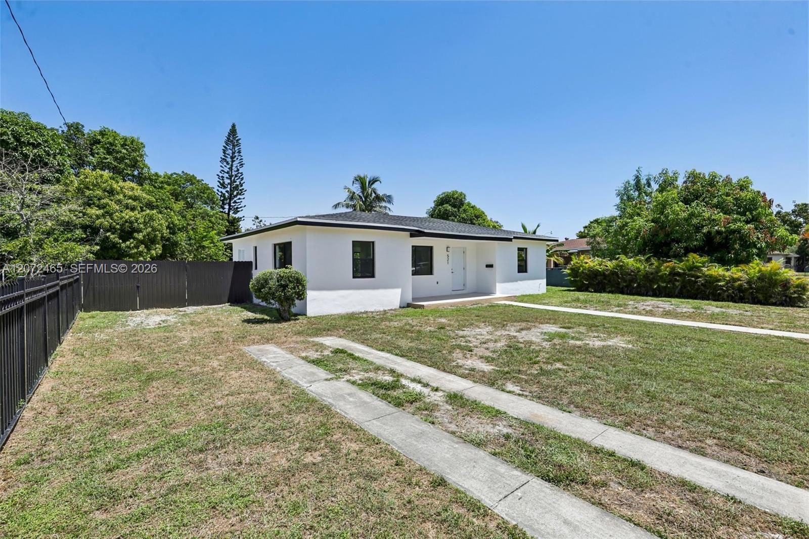 521 NW 189th Terrace