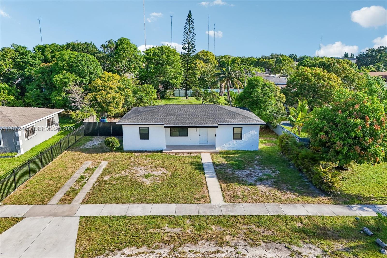 521 NW 189th Terrace