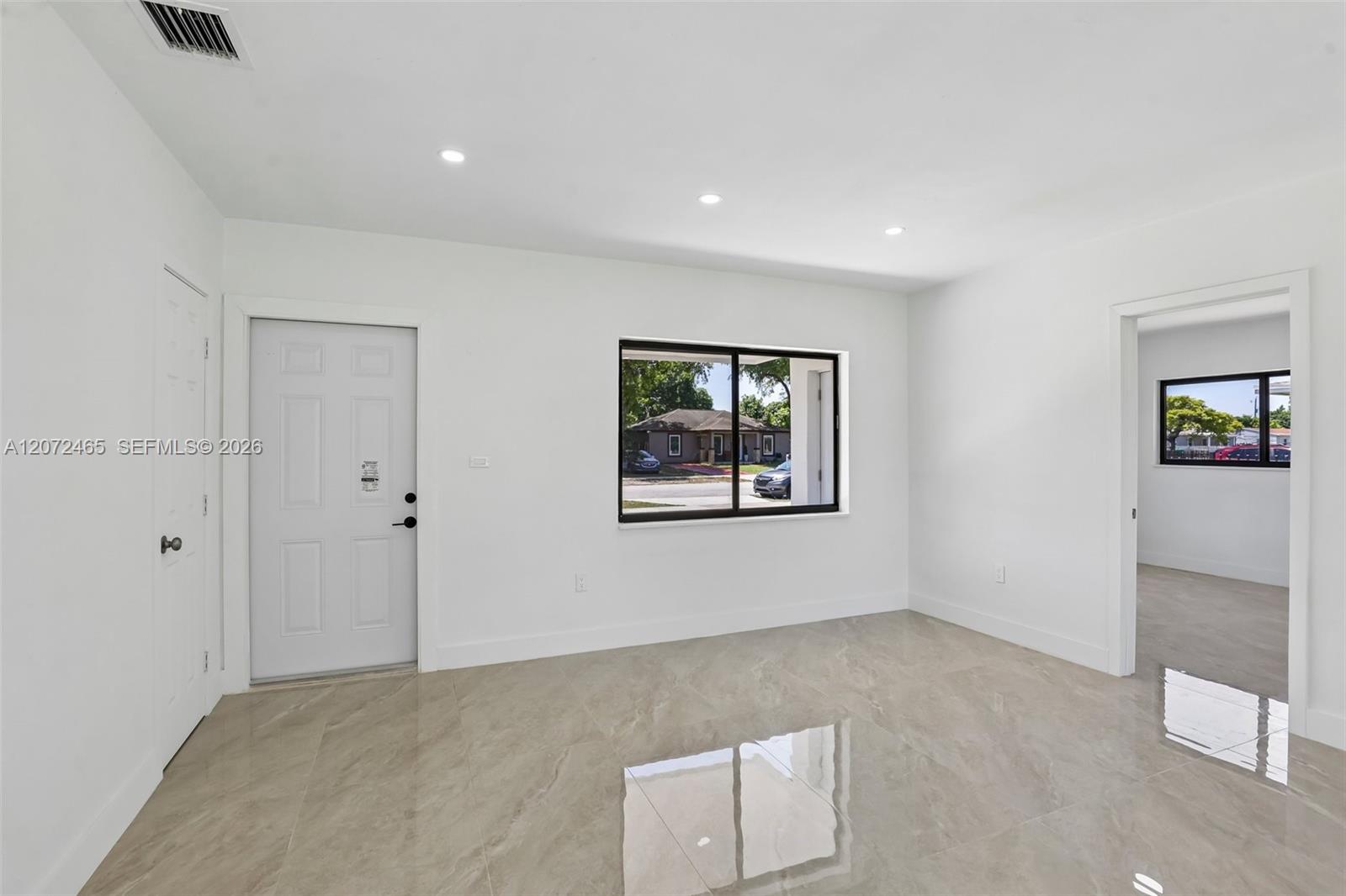 521 NW 189th Terrace