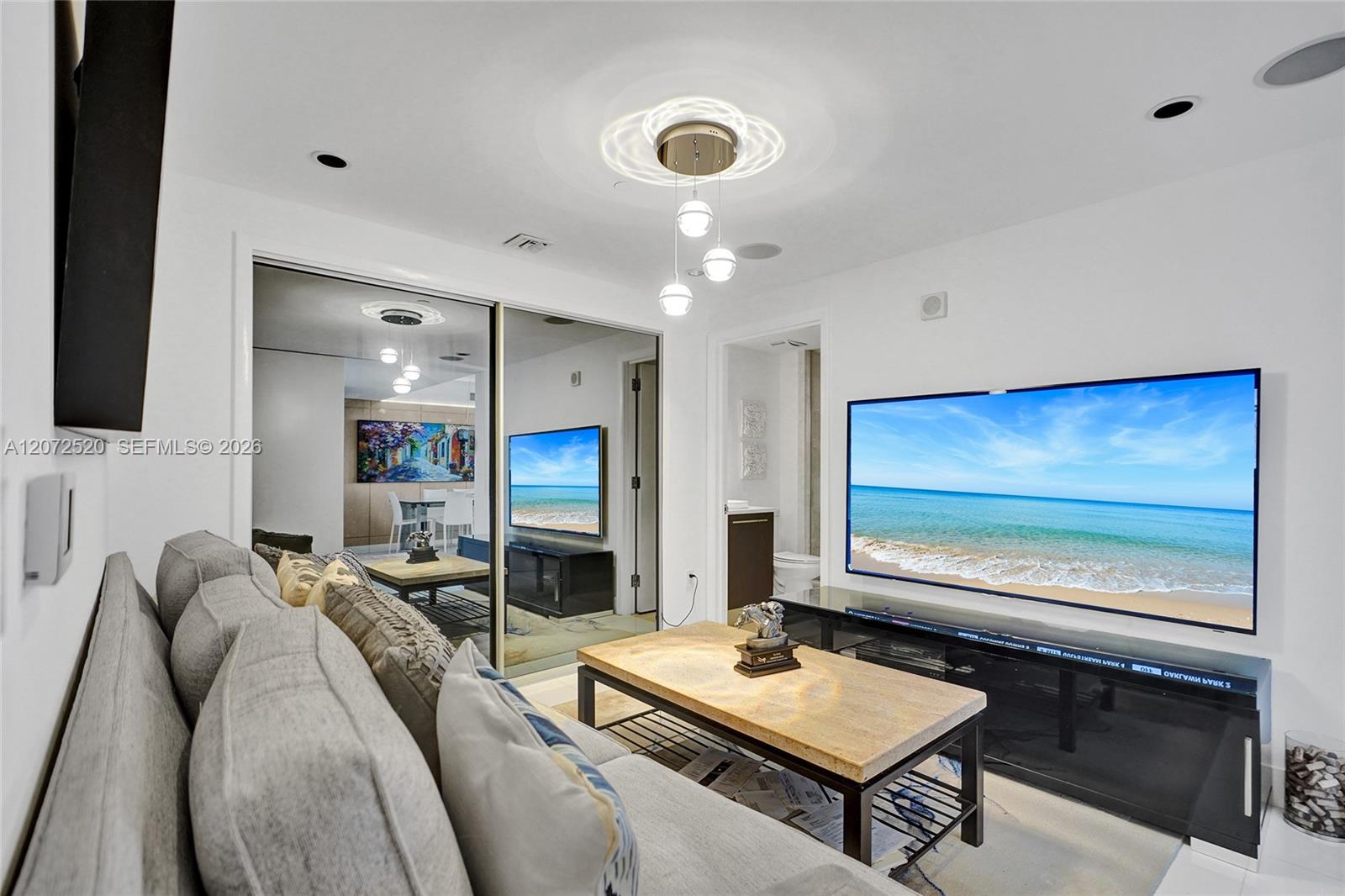 17121 Collins Avenue gallery image #29