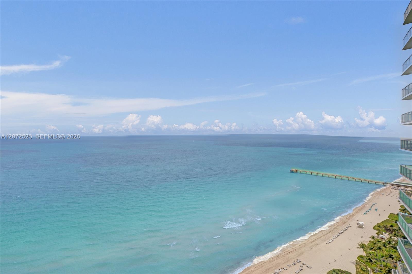 17121 Collins Avenue gallery image #41