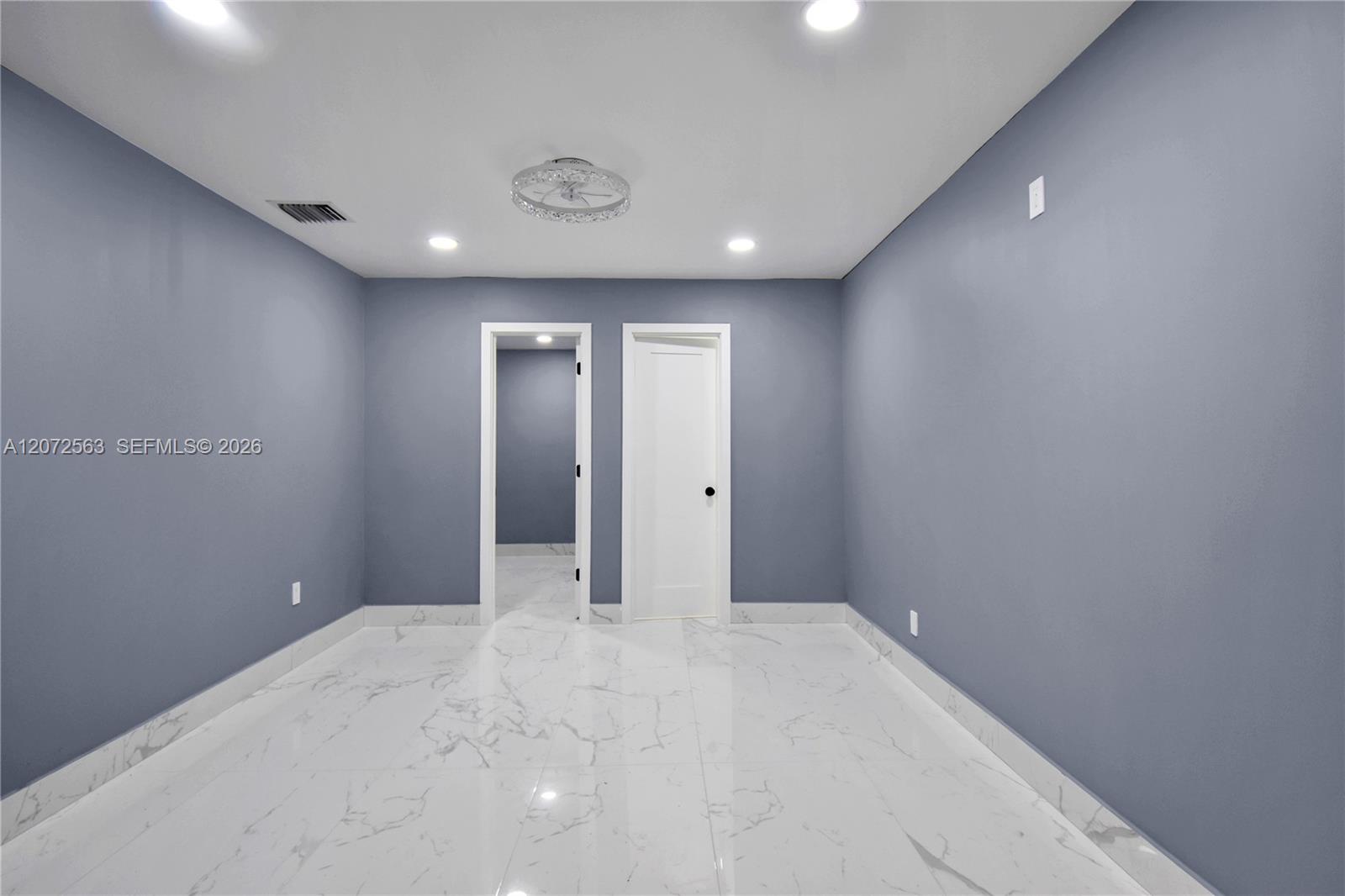 18200 SW 48th Street