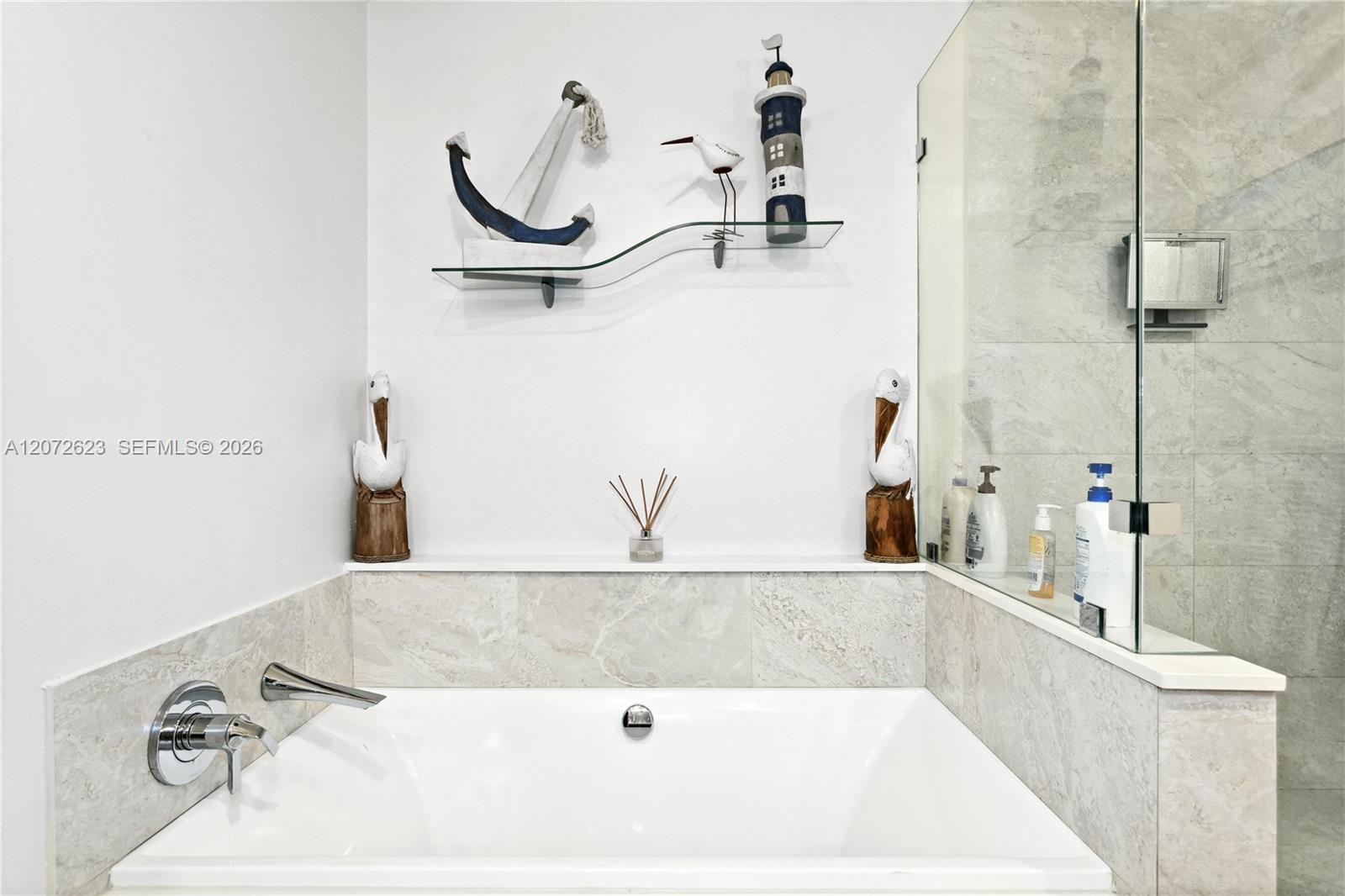 488 NE 18th Street