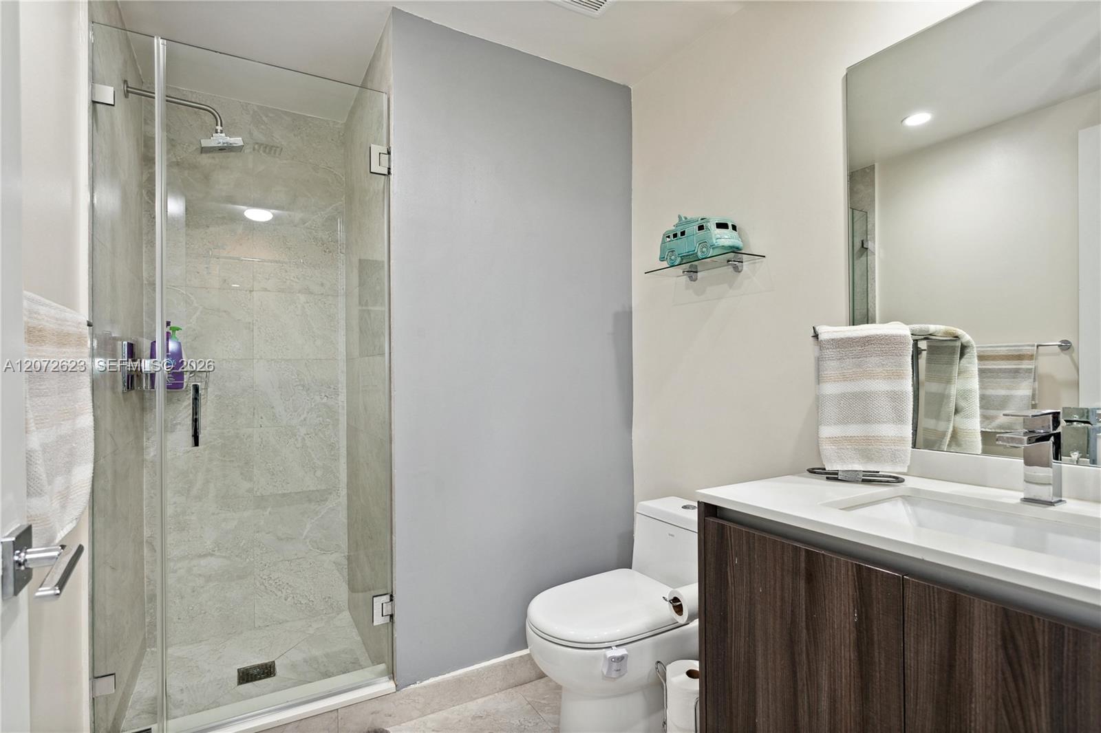 488 NE 18th Street