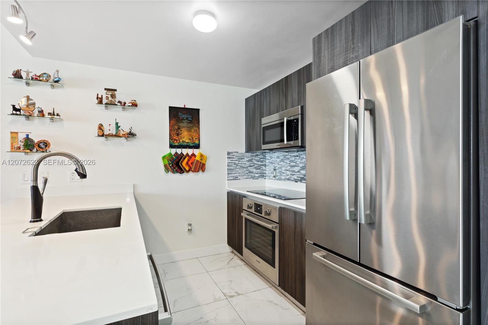 488 NE 18th Street