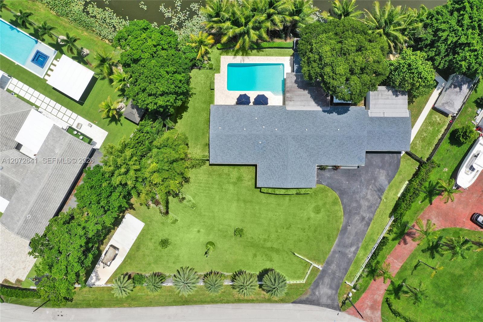 10880 SW 25th Street