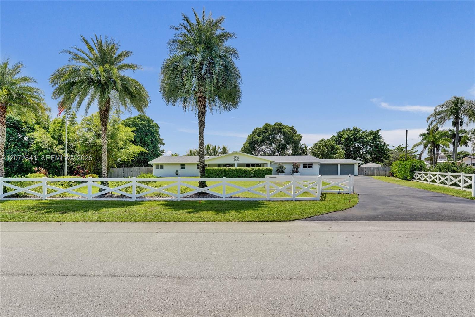 10880 SW 25th Street