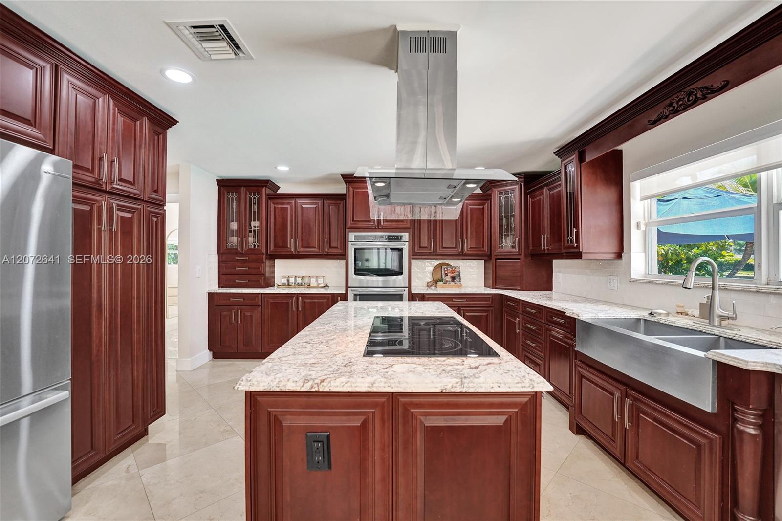 10880 SW 25th Street