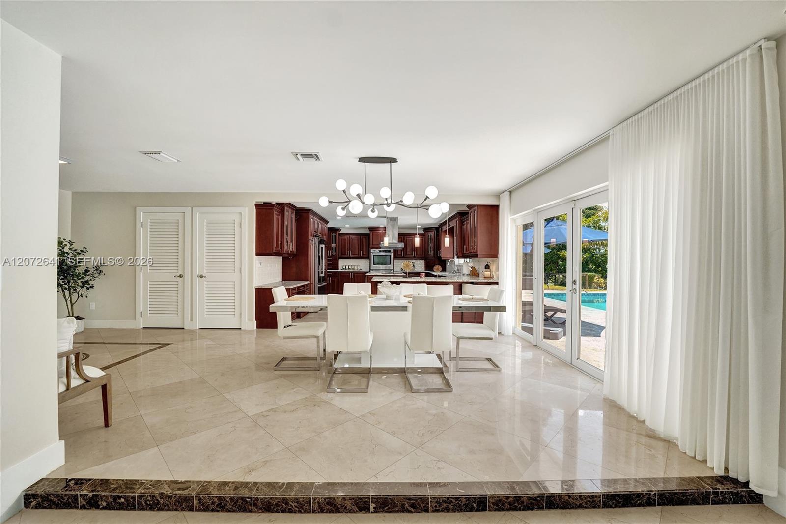 10880 SW 25th Street