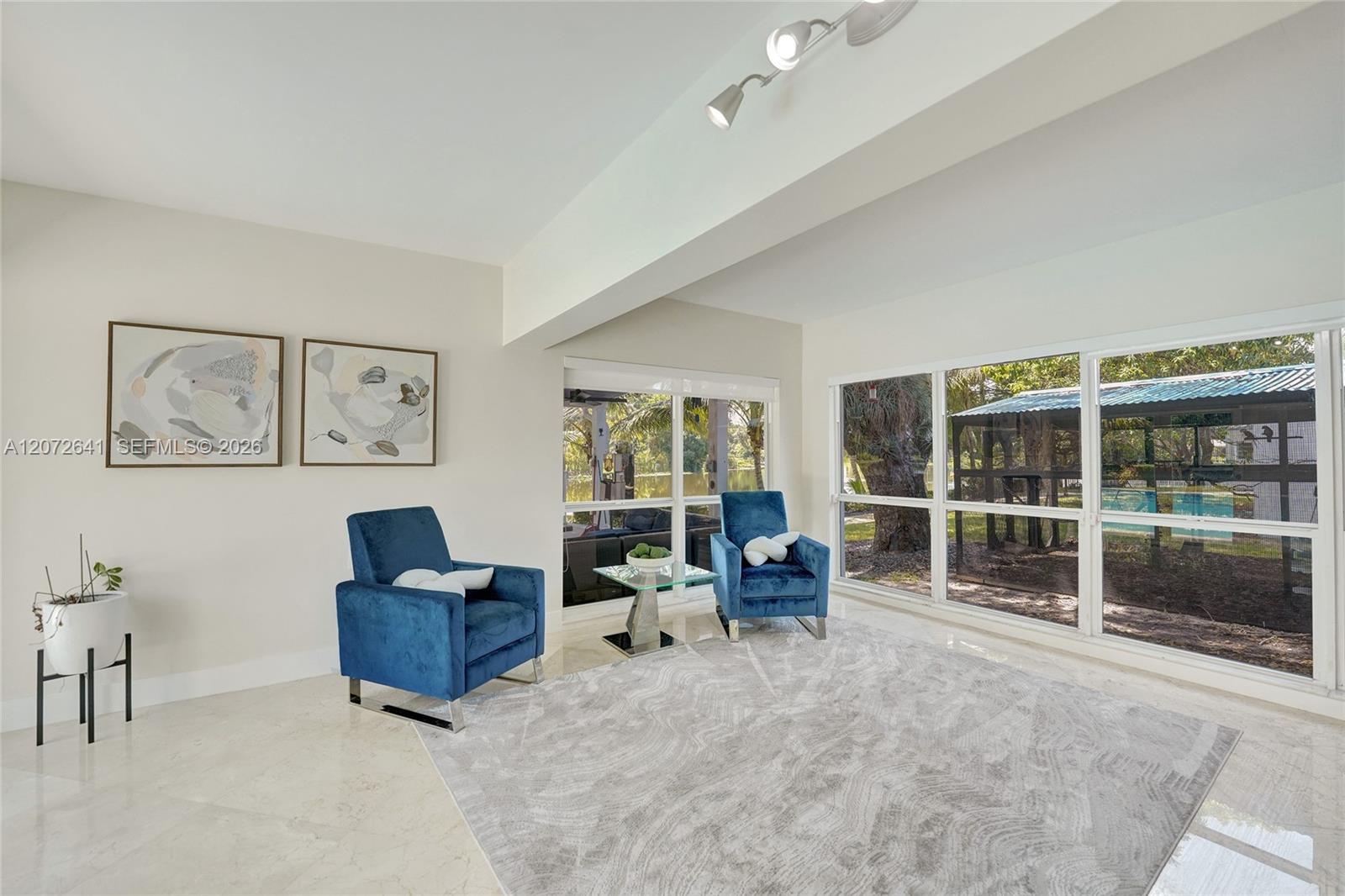 10880 SW 25th Street