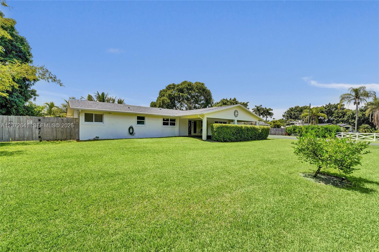 10880 SW 25th Street