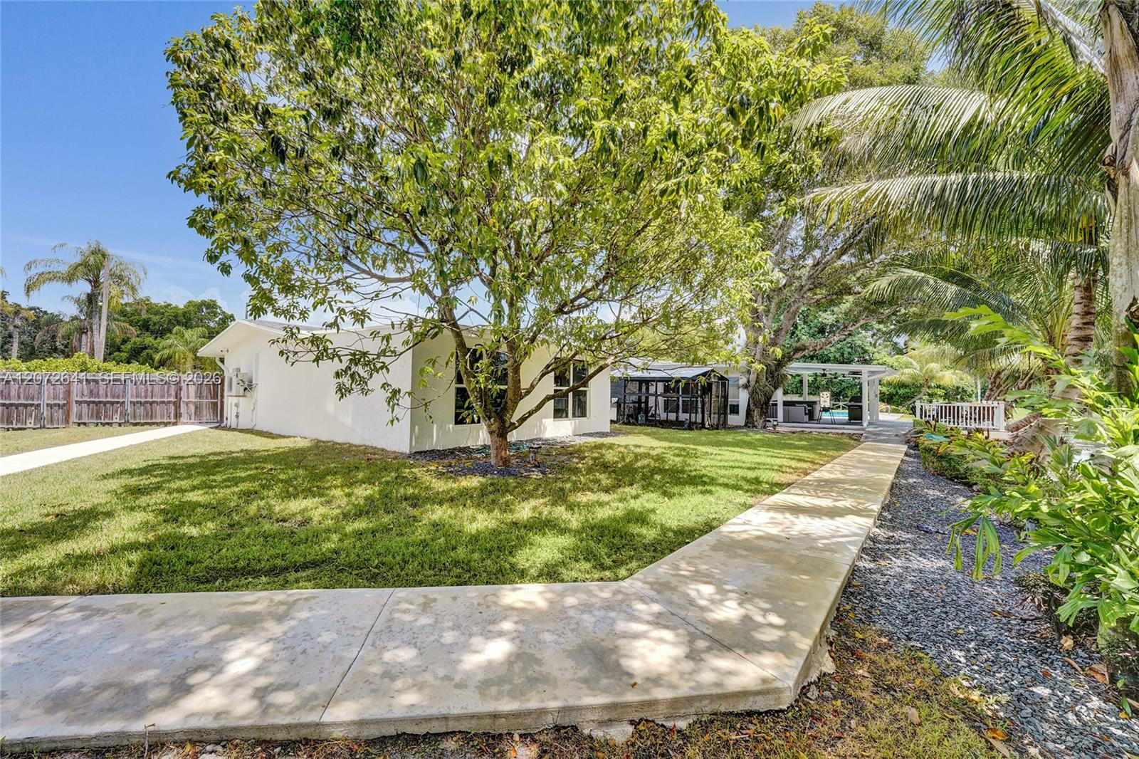 10880 SW 25th Street