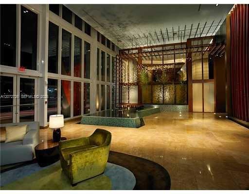 50 W Biscayne Boulevard