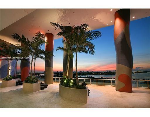 50 W Biscayne Boulevard