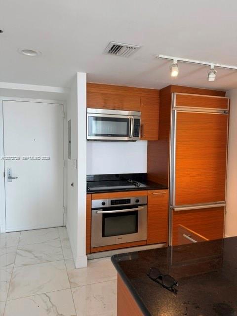 50 W Biscayne Boulevard