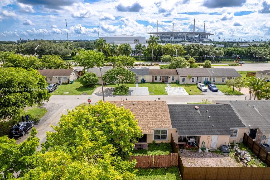 20404 NW 27th Court