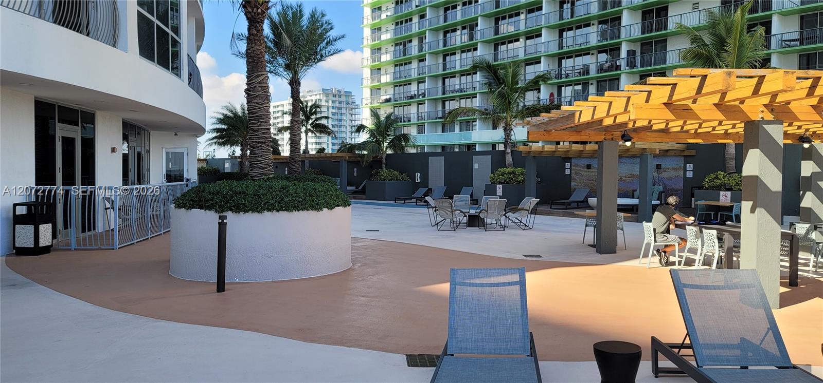 1750 N Bayshore Drive