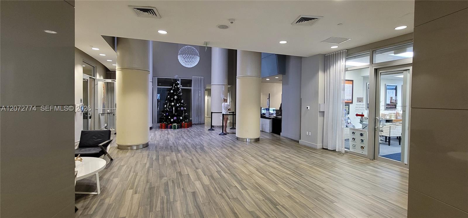 1750 N Bayshore Drive