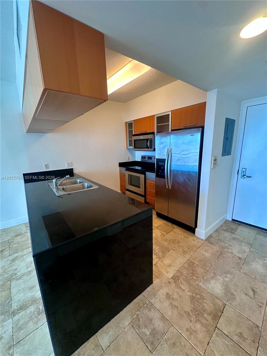 1750 N Bayshore Drive